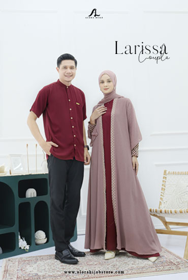 Larissa-Couple-Maroon-1