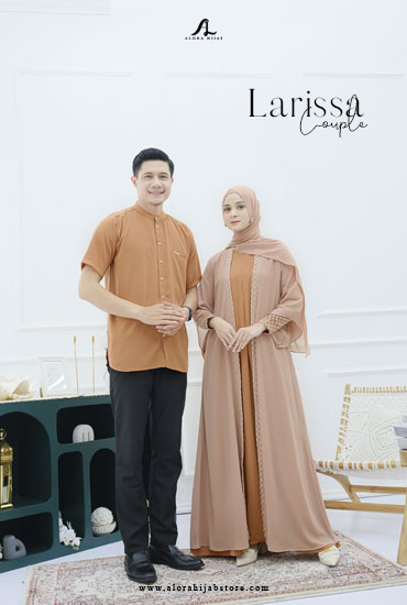 Larissa-Couple-Terracota-1