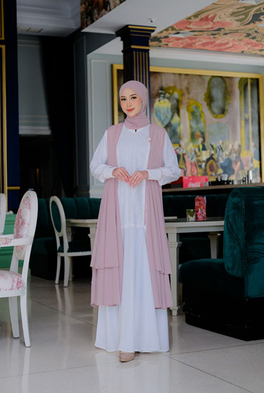 MOM-STYLE-1-BROKEN-WHITE-B