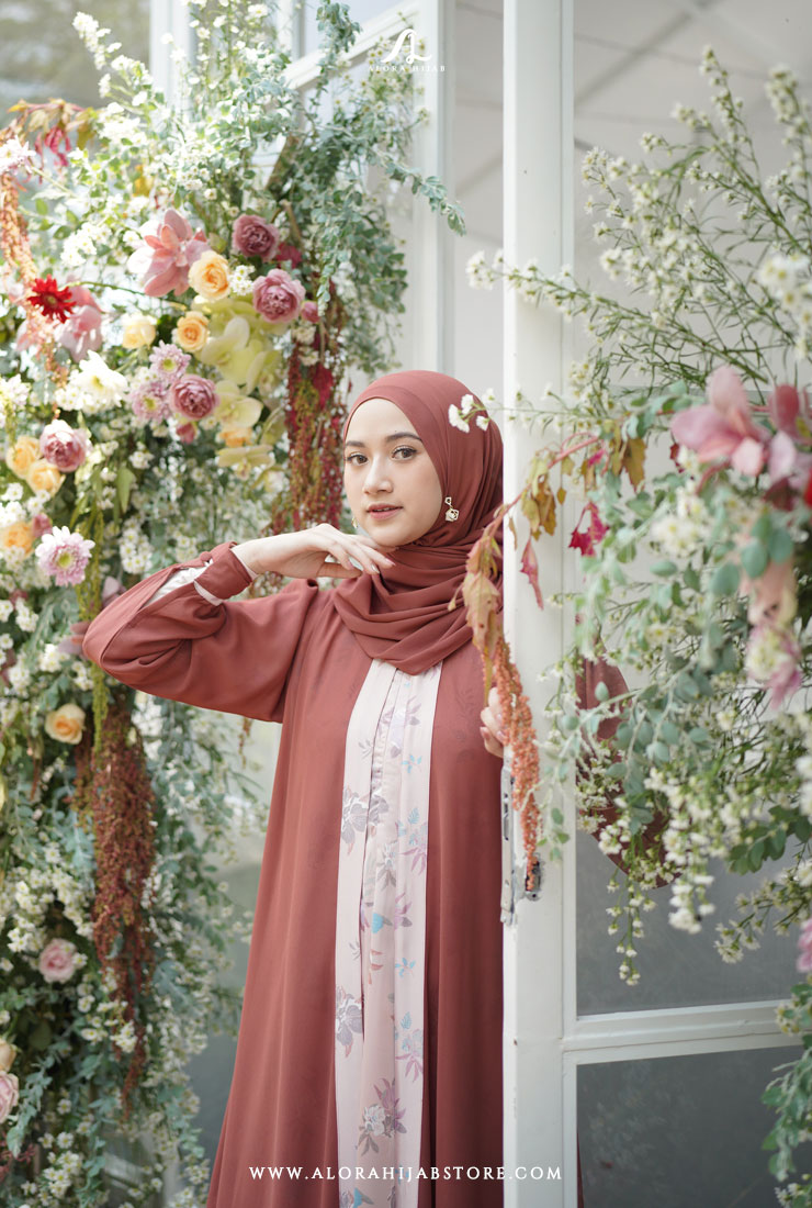 Mahira-Dark-Salmon-2
