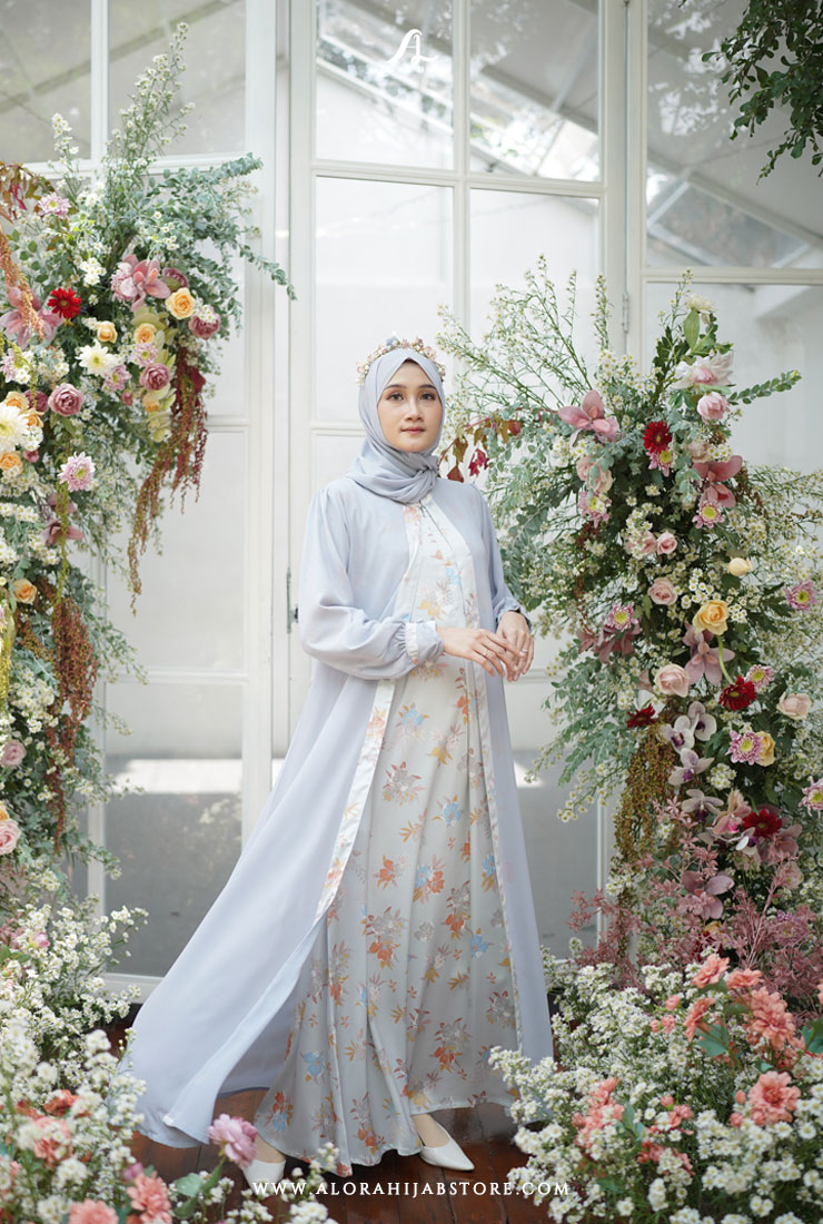 Mahira-Sky-1