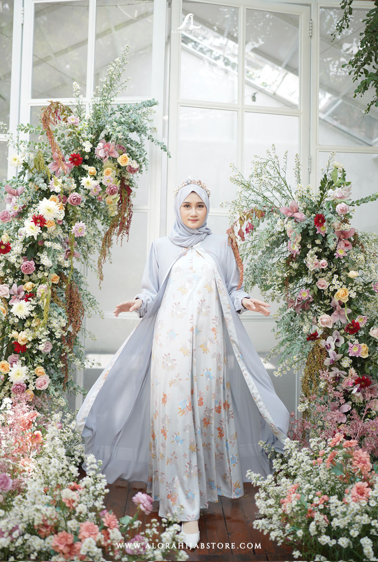 Mahira-Sky-4