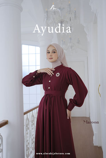 ayudia-maroon-5